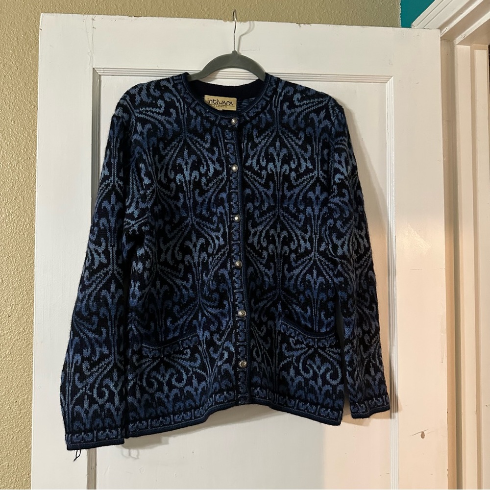 Intiwara alpaca cardigan size L